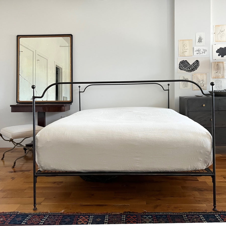 Linen Sheets and Linen Bedding | https://www.linoto.com